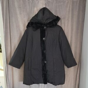NWOT Size 2x Black Hooded Coat
